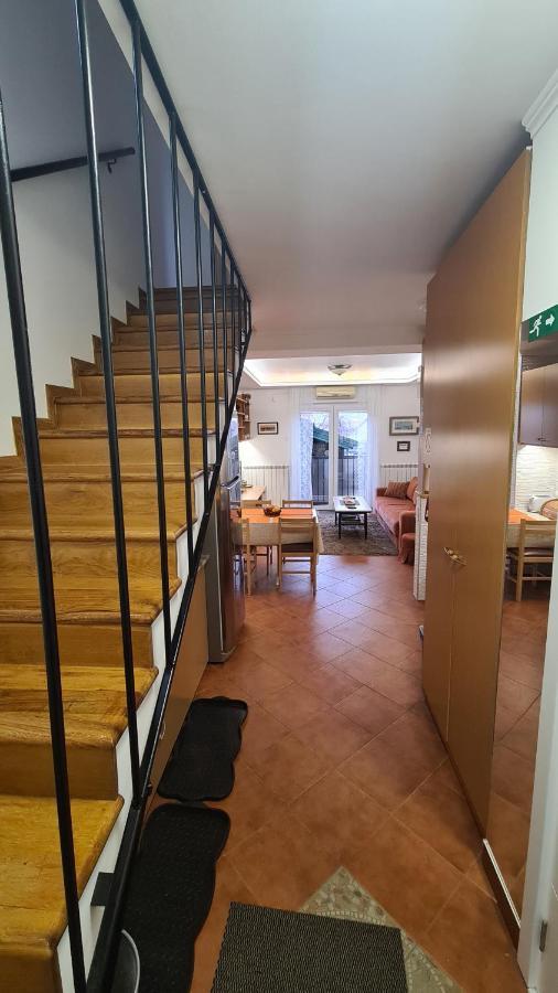 Apartment Akacija Gardens ベオグラード エクステリア 写真