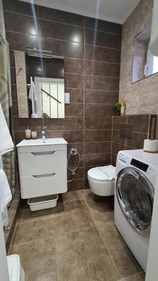 Apartment Akacija Gardens ベオグラード エクステリア 写真