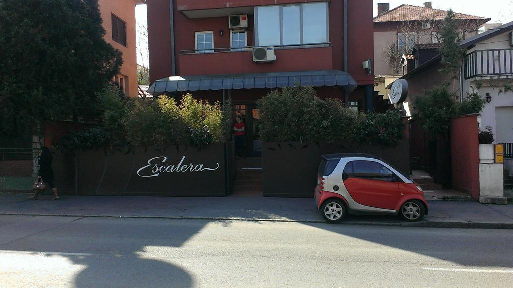 Apartment Akacija Gardens ベオグラード エクステリア 写真
